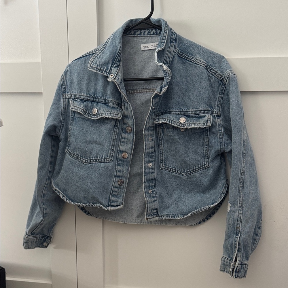 Zara Washed Blue Cropped Denim Jacket